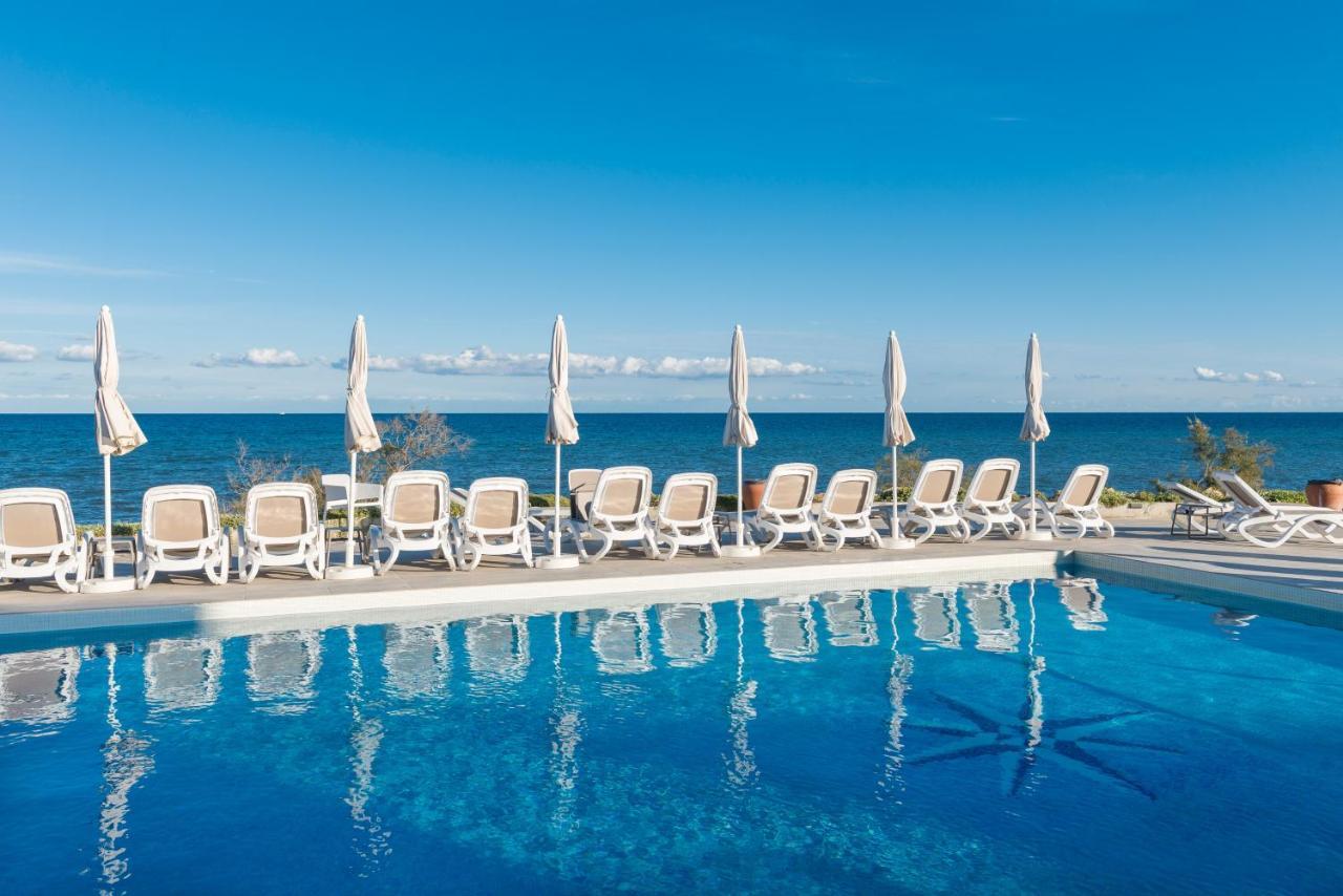 Hotel Atolon Cala Bona  Exterior foto