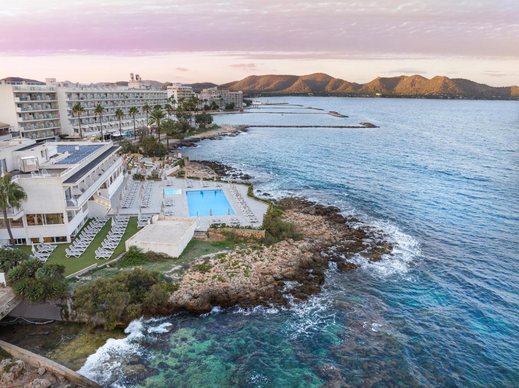 Hotel Atolon Cala Bona  Exterior foto