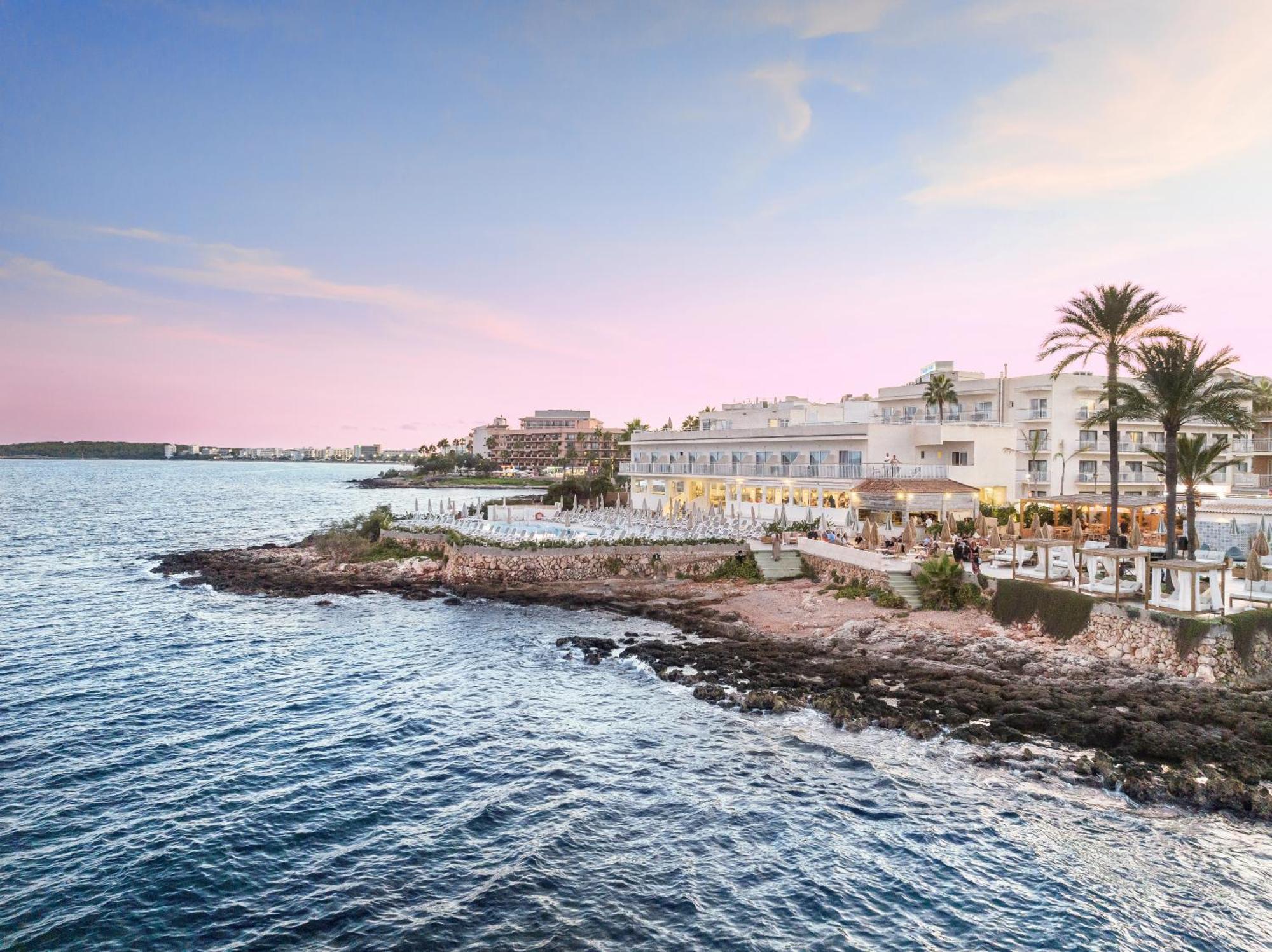 Hotel Atolon Cala Bona  Exterior foto